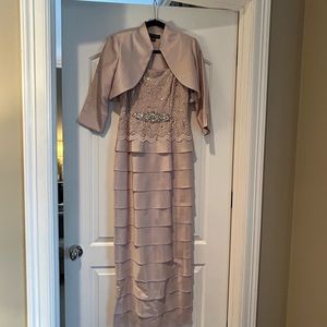 Mother of the Bride/Groom dress